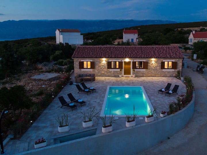 Villa Nika With Private Pool - Pago
