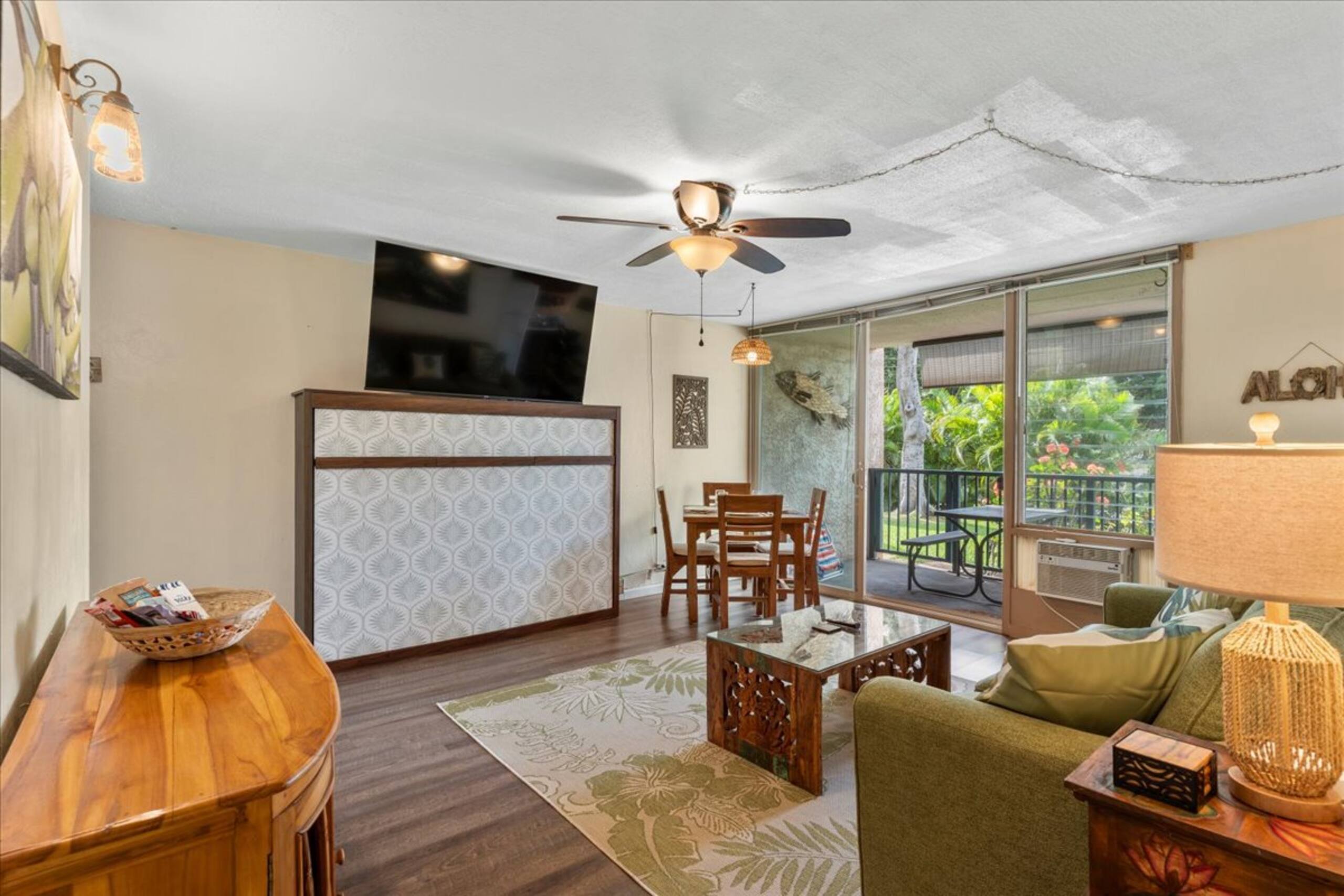 Condo in Kihei · ★4.93 · 1 bedroom · 3 beds · 1 bath - Image 23