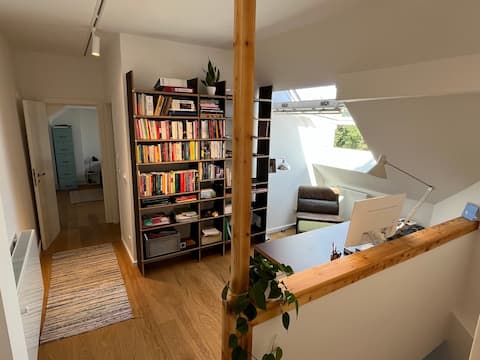 Top Airbnb: Cozy maisonette apartment in Neukölln