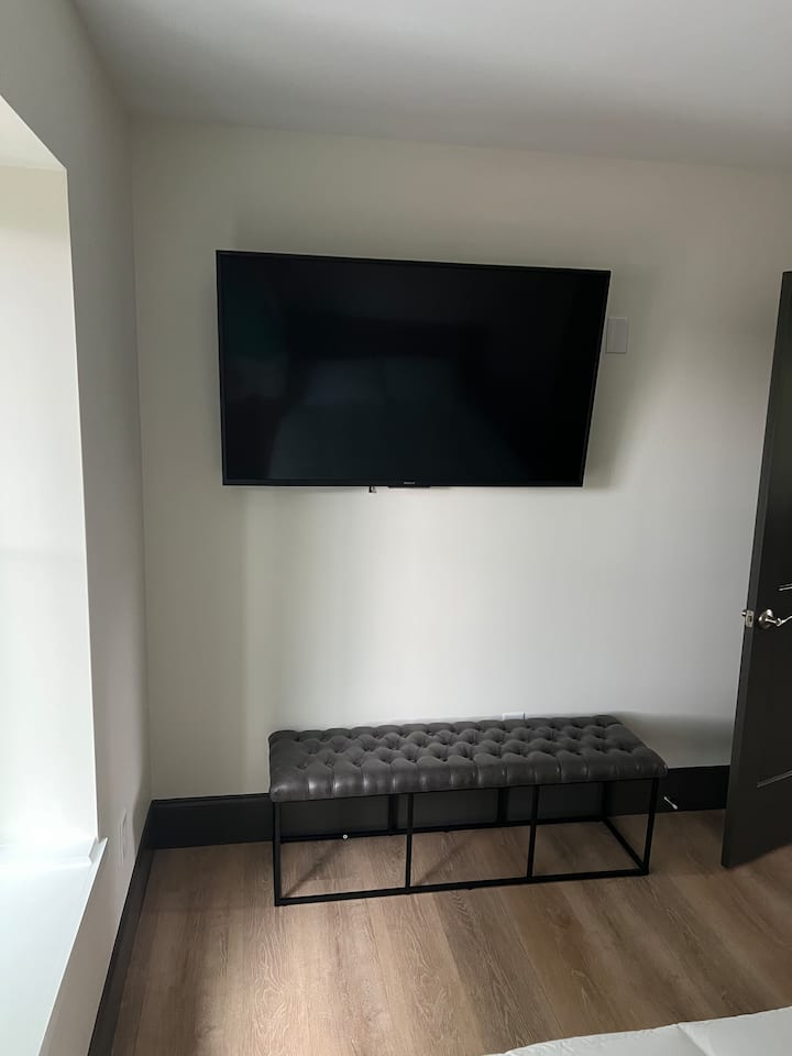 Cottage Near Uptown Private Entrance With Parking - Charlotte, NC