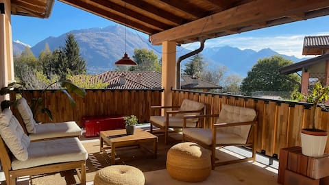 Como Lakehouse with Big Views, Garden, Gym & Sauna