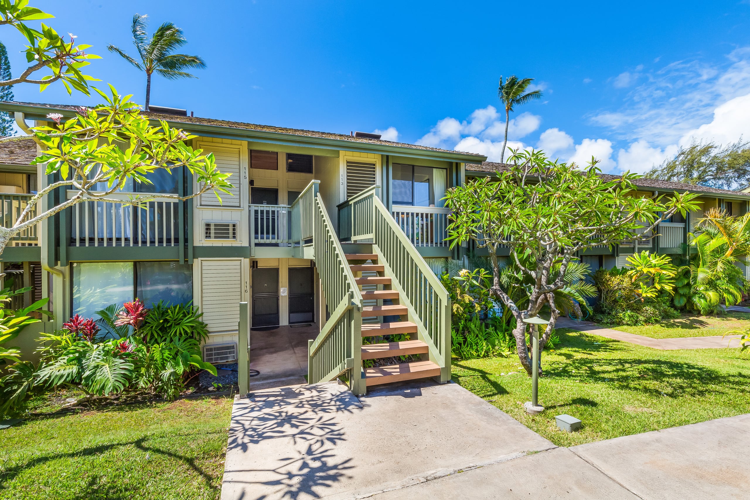 Condo in Kahuku · ★4.88 · 1 bedroom · 2 beds · 1 private bath - Image 21