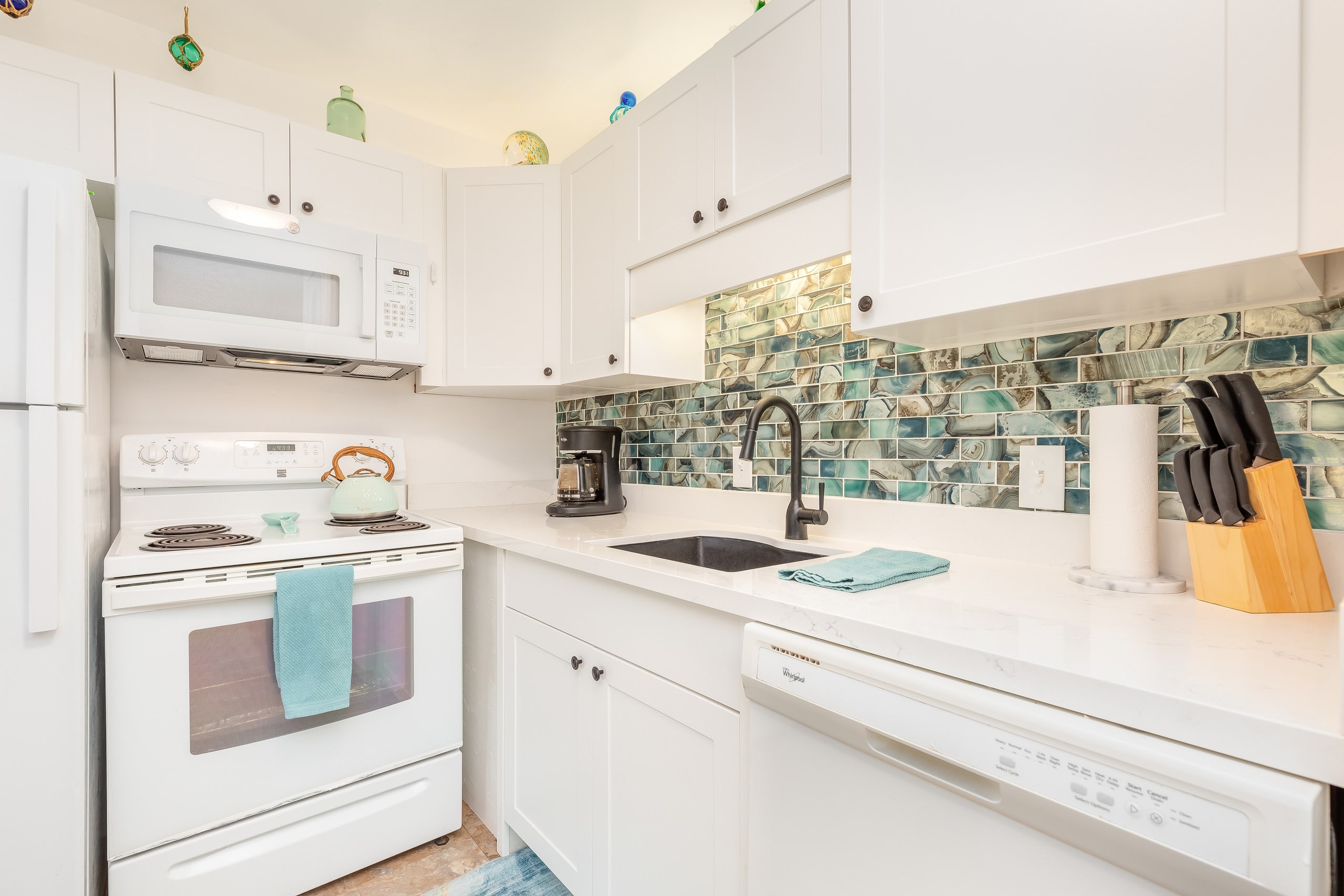 Condo in Kahuku · ★4.88 · 1 bedroom · 2 beds · 1 private bath - Image 8