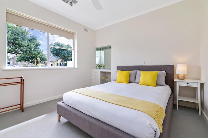 Automne bedroom - Queen bed