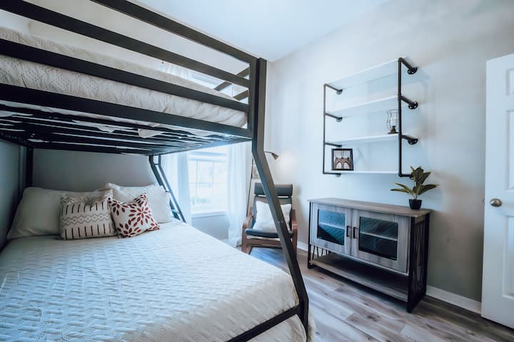 საძინებელი 3