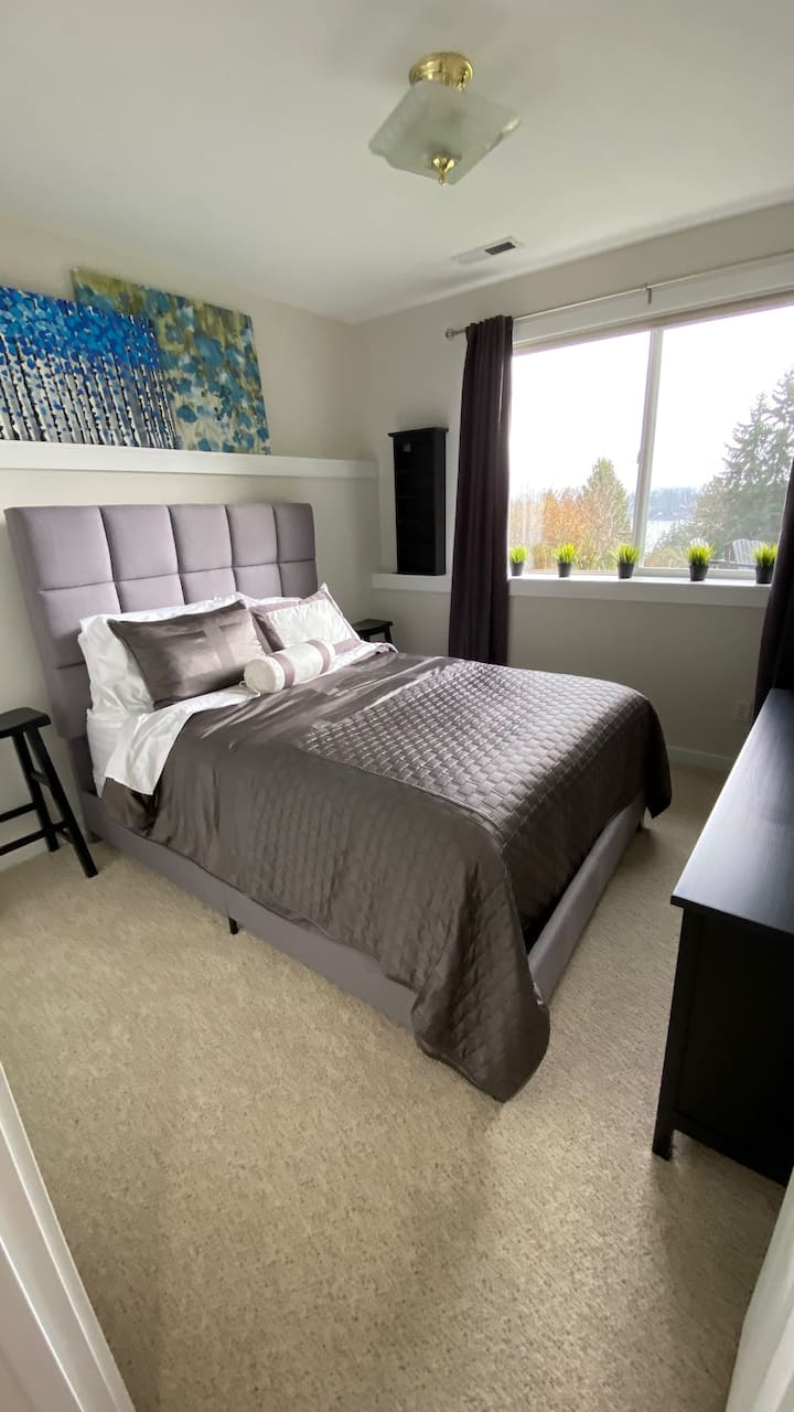 Dormitorio del huésped (ten en cuenta que la ropa de cama cambió)