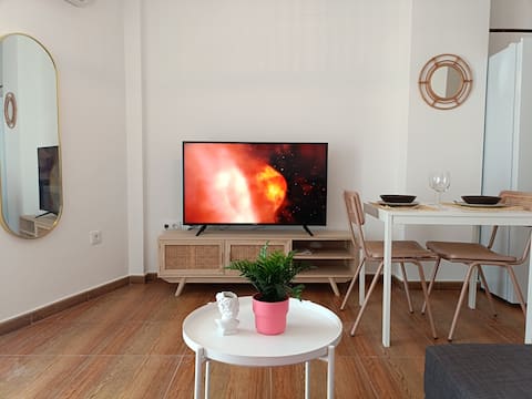 Top performing Airbnb: Apartamento "Happy Street" in Ciudad Real
