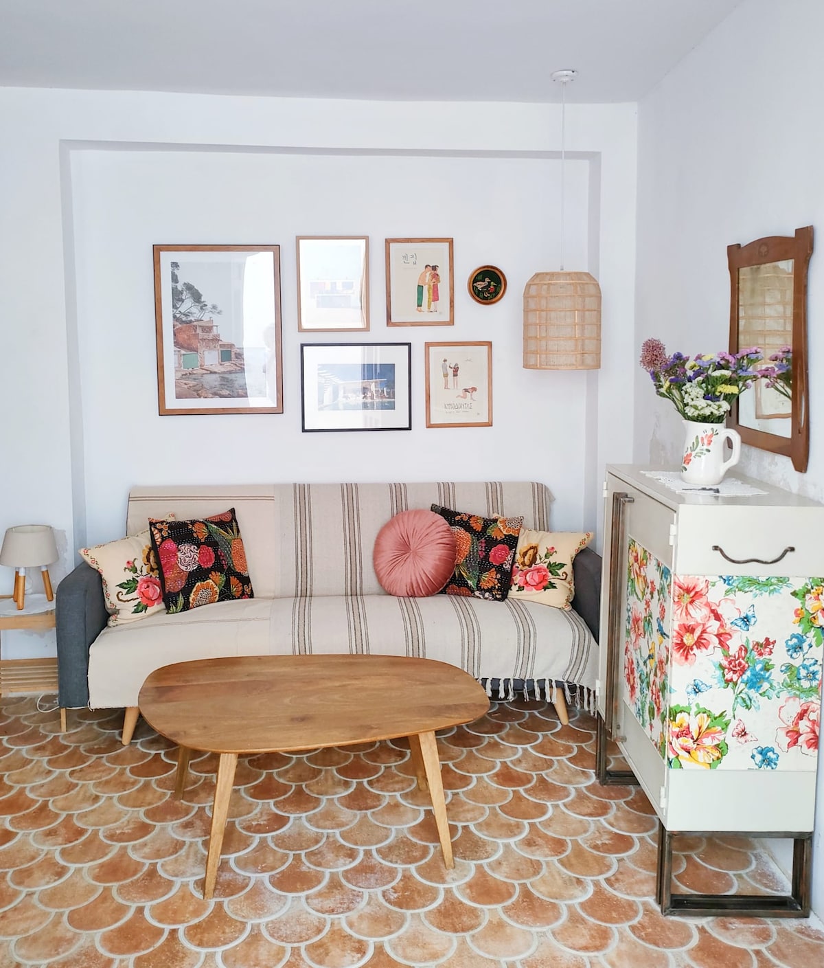 Popular Airbnb listing: Townhouse in Javea's Historic Center (Alicante) in Xàbia / Jávea