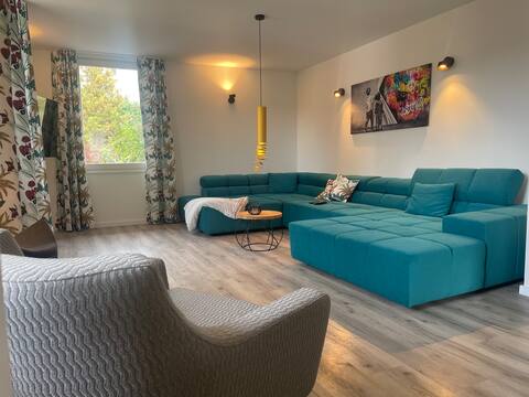 BohoStyleApartment by the lake with sauna