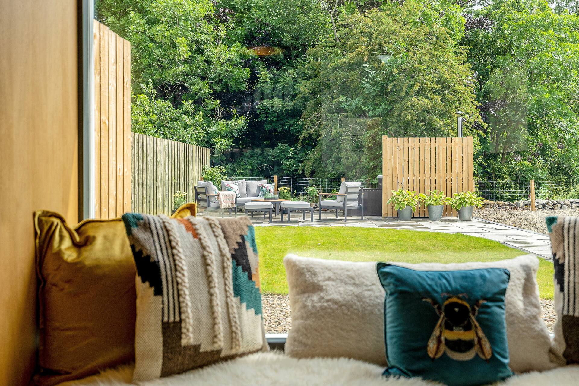 Scottish Borders Riverside Retreat with Hot Tub