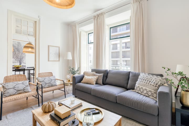 ÁVILA FLAT “4th floor no elevator”