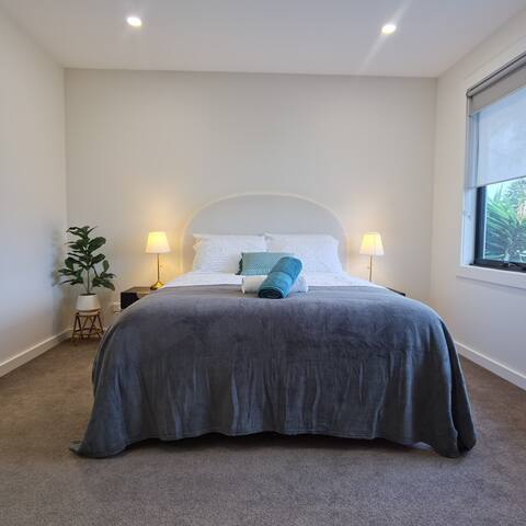 New entire 3 bedrooms house