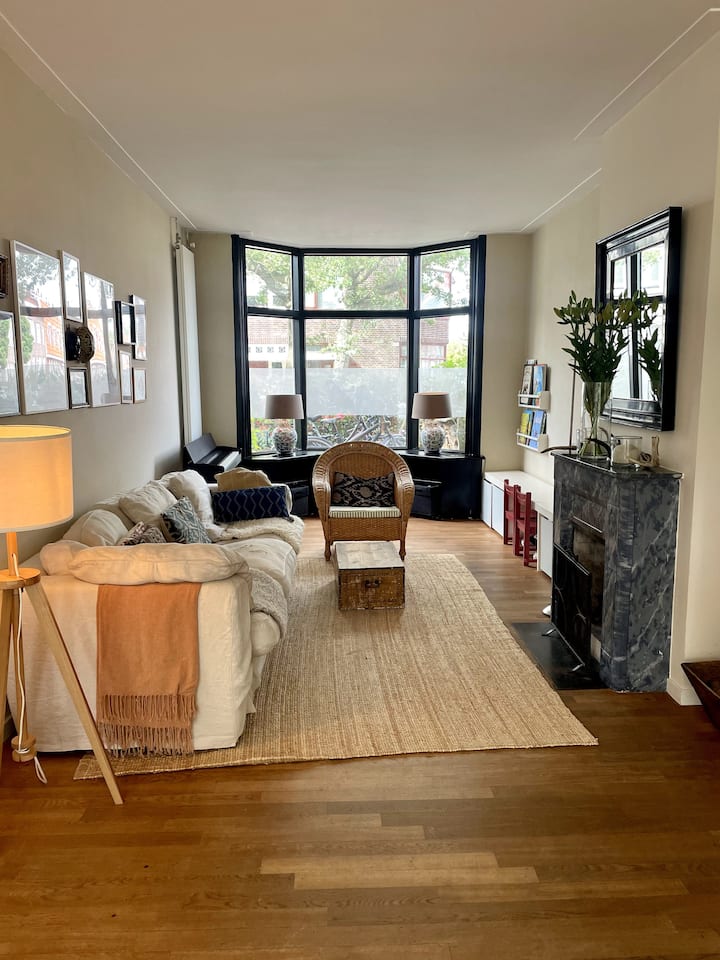 Lovely And Spacious Family Home - Haarlem