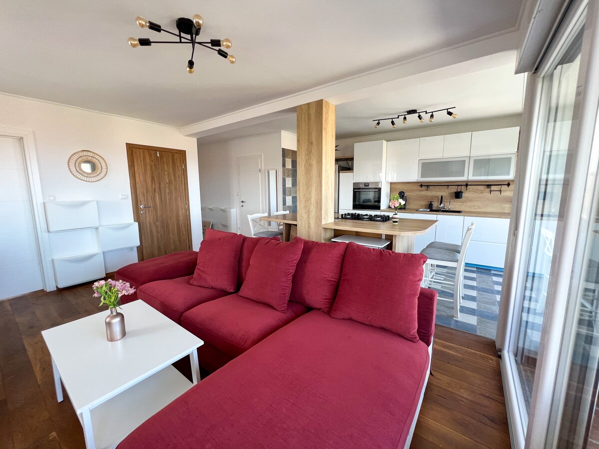 ap5 · Sunset Oasis - Rooftop Terrace, Jacuzzi, Sea View