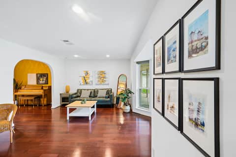 Popular Airbnb listing: 3BR/2BA Art City Home by Galleria/Bellaire/Dntwn in Mid West
