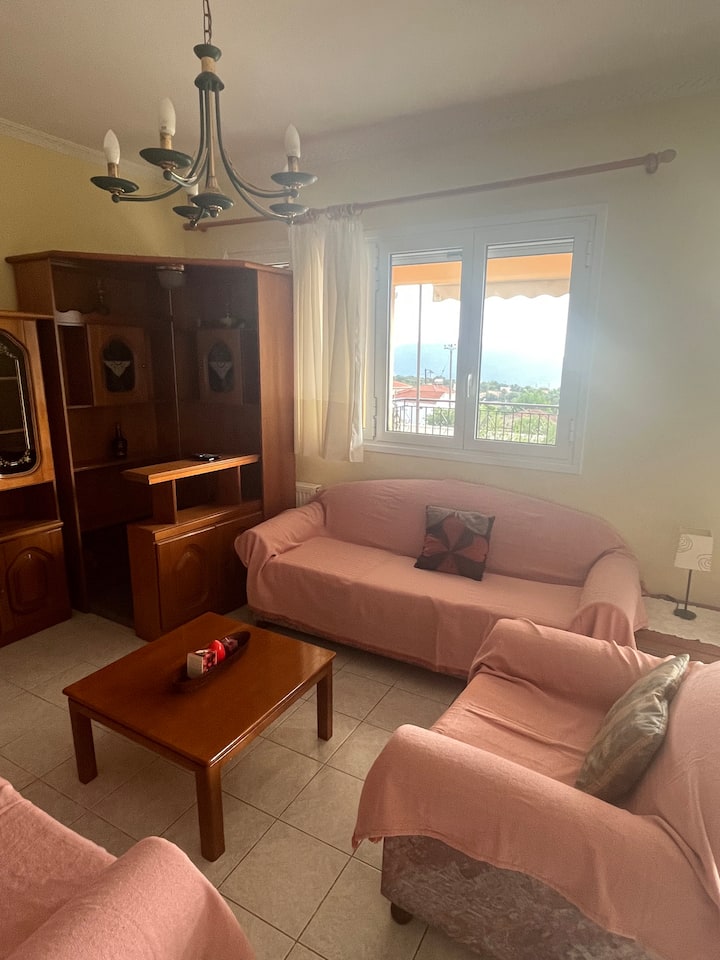 Fterno Cottage In Village Centre - Leucade