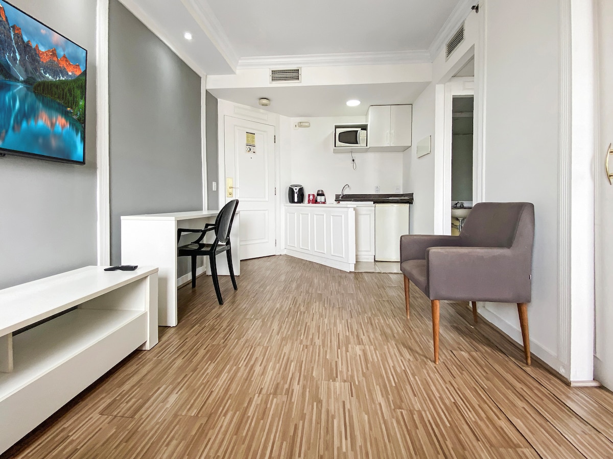 【CORTIS】 エアビーアンドビー airbnb トレカセット　未開封 Hotel | Vila Olimpia | Cozinha | Piscina |Academia - Flats para