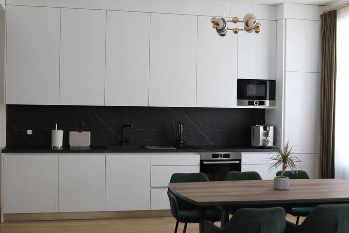 Cozy&Stylish apartment City center Self Check-in gallery image 3