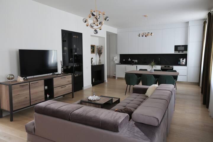 Cozy&Stylish apartment City center Self Check-in gallery image 2