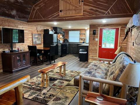 “Huntin Cabin” at Ole Barn Dr.