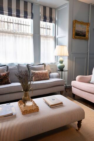 Drumsheugh Garden House gallery image 3