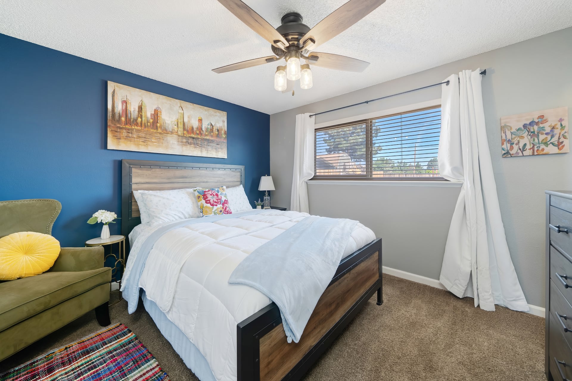 Spanish Springs Haven | Mountains Lakes & Comfort