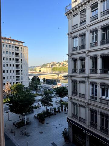 Appartement vue sur Saône !