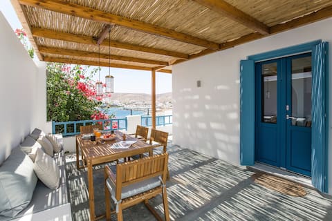 Successful Airbnb property: Fos Suites - Ammos in Δήμος Κύθνου