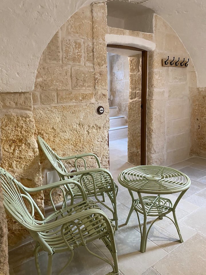 Maison En Pierre - Tarent