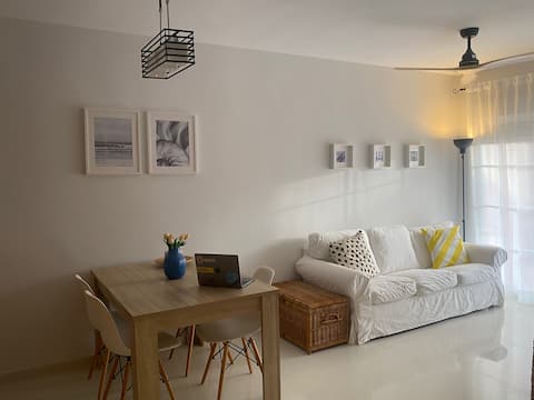 Anuncio de Airbnb popular: Dream Vacation in Calahonda en Motril