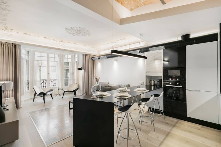 Céntrico y precioso apartamento gallery image 2