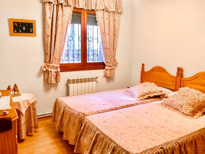 Спалня 4