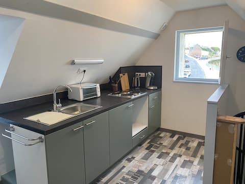 Successful Airbnb property: 2-person apartment with exceptional views in Ault