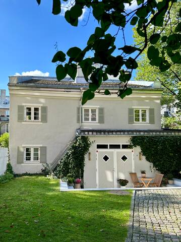 Unique townhouse with pool in Oslo city center gallery image 4