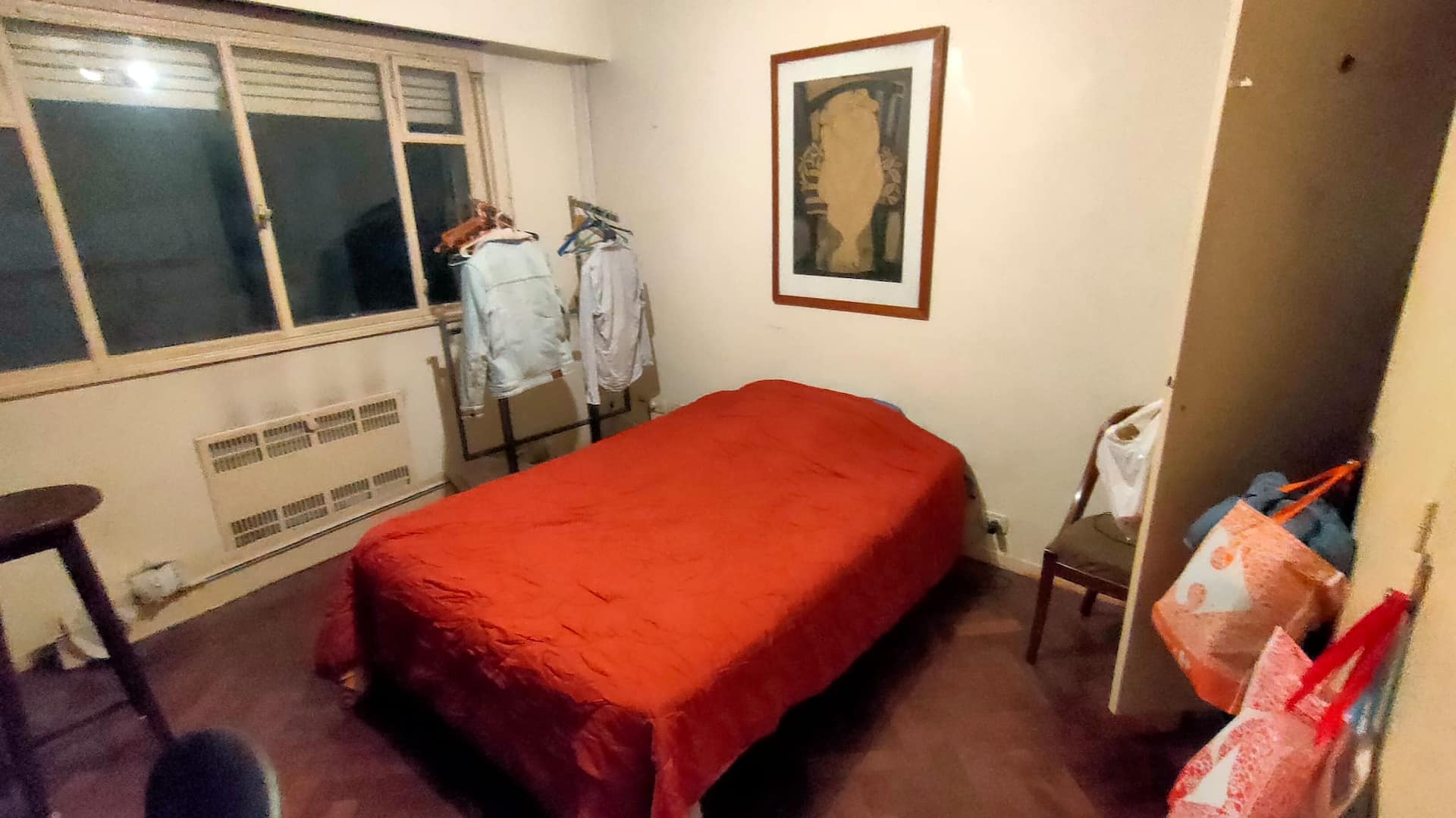 Quarto em apartamento com 1 dormitório em San Nicolás