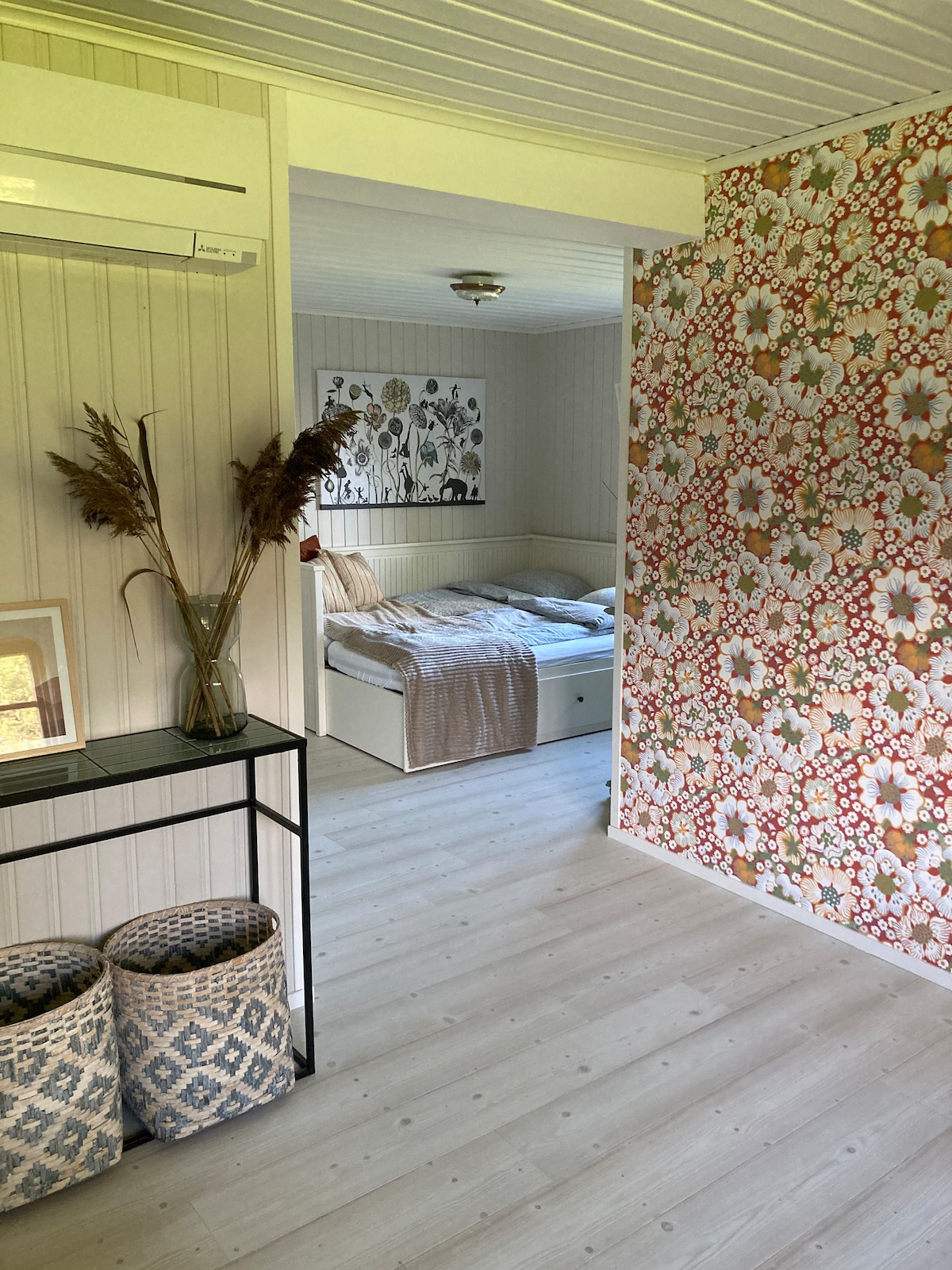 יחידת דיור נפרדת בחדר השינה