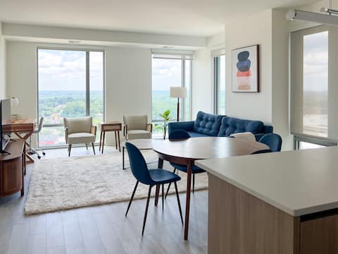 Bright Bluish Oak 2BR In Tysons w Amenities + Mall