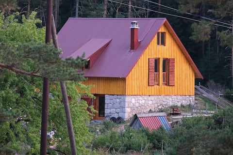 Zminica Ethno house Excalibur
