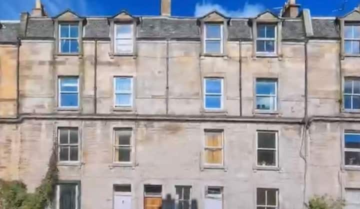 1 Room in a shared Flat in Newington (female only)