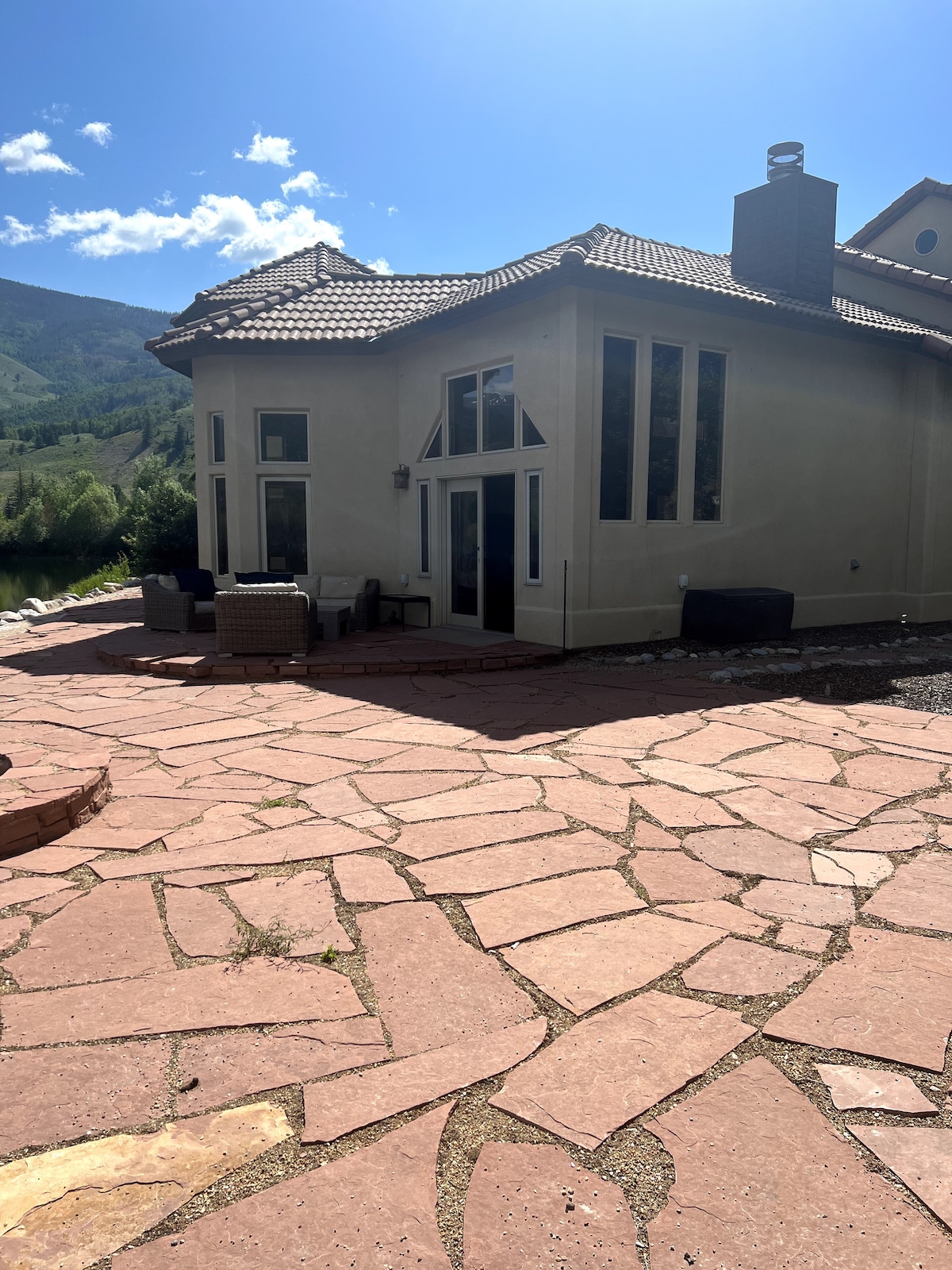 The Villa at Legend Lake Houses for Rent in Silverthorne, Colorado