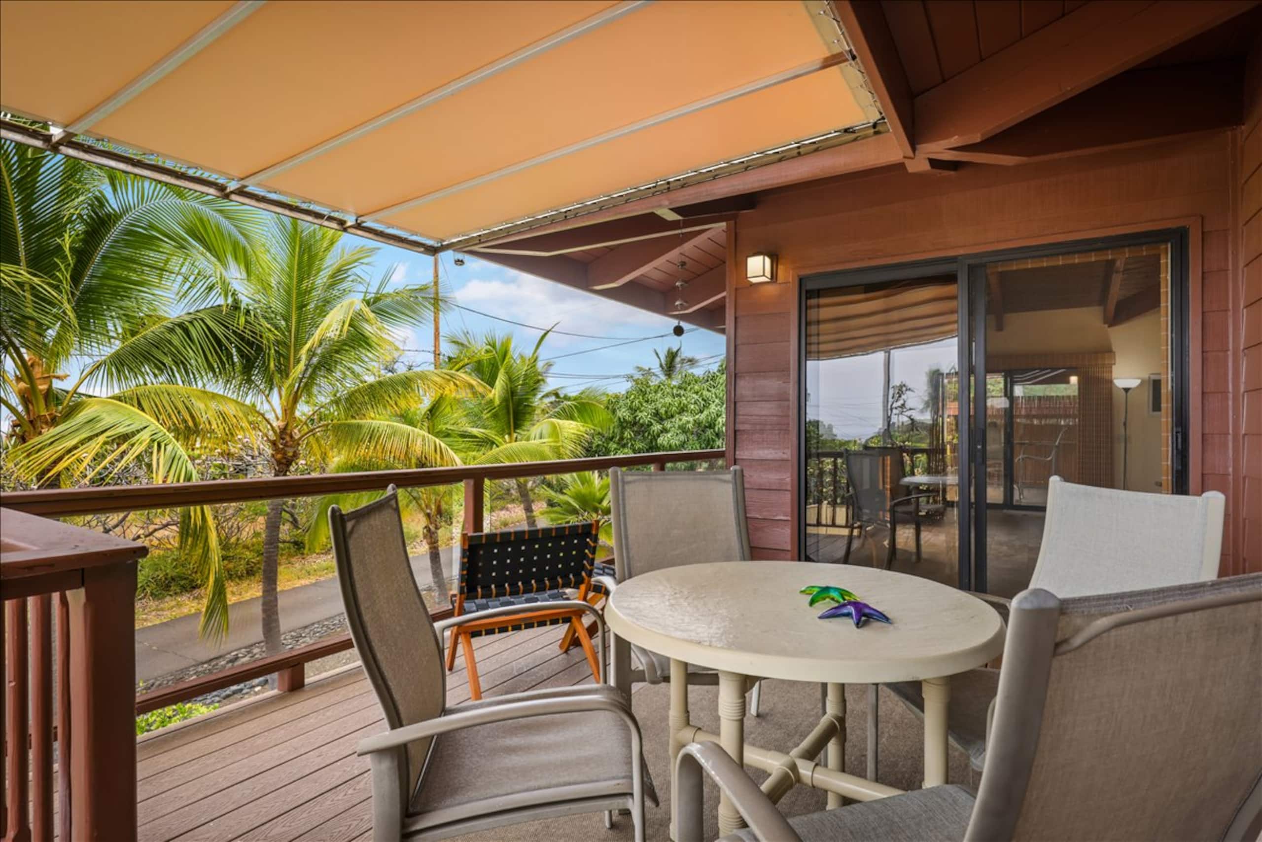 Romantic Tropical Retreat, 150 yds from the Ocean - Photo 21