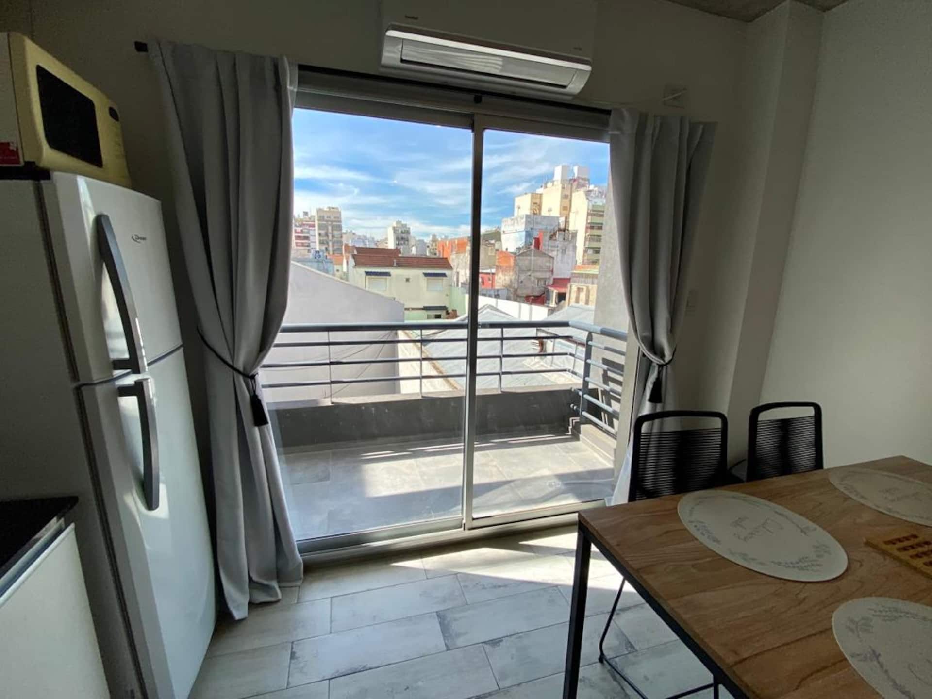 Very nice, 2 bright rooms