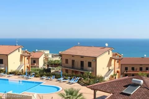 Seaview 2 bedroom apartment