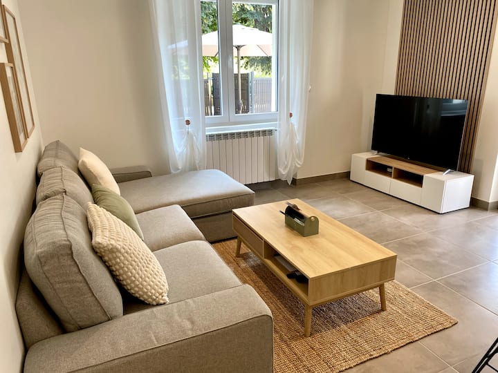 T3 Rénové, Parking & Garage Privé, Proche Centre - Sarlat-la-Canéda
