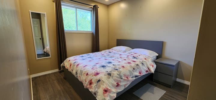 Second Bedroom with Queen Bed