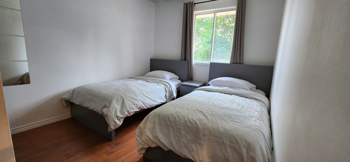 Štvrtá spálňa s dvoma samostatnými posteľami