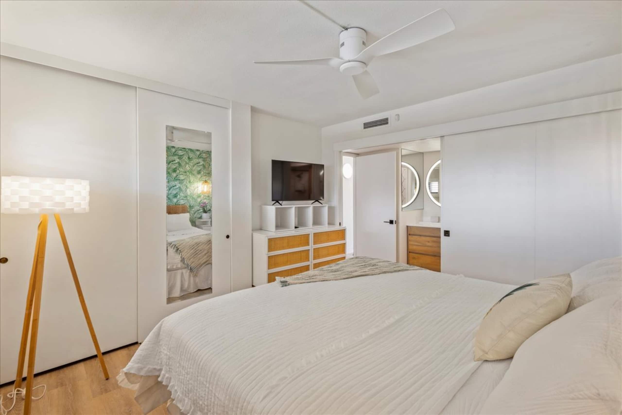 Sugar Beach Bliss 503 - Best Oceanfront Vacay! - Image 13