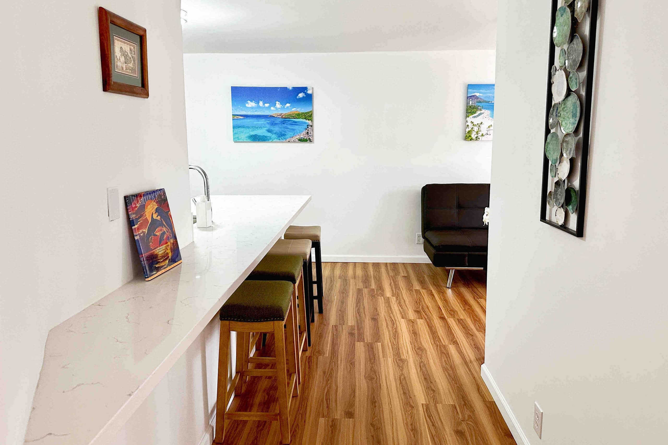 Condo in Honolulu · ★4.65 · 2 bedrooms · 4 beds · 1 bath - Image 11