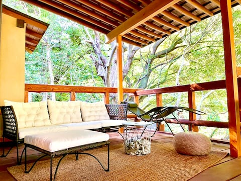 A comfortable and exquisite space with the sound of the river. Izu Kogen sightseeing, table tennis,