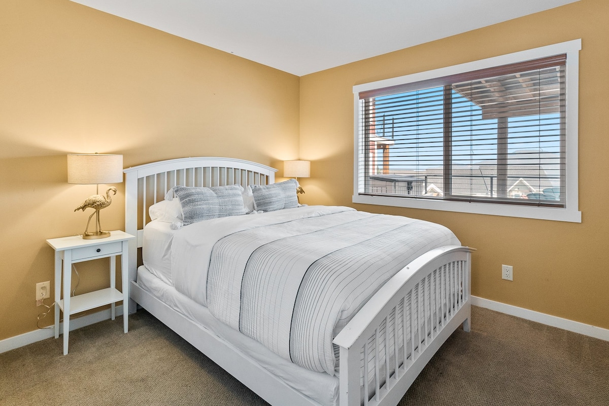 غرفة النوم رقم2 - سرير بحجم كوين، 600 ملاءات عدد الخيوط